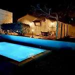 Des Ecureuils, Vue Mer, Piscine Privee, Parking, Climatisation Dom wakacyjny La Ciotat