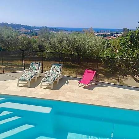 Des Ecureuils, Vue Mer, Piscine Privee, Parking, Climatisation * La Ciotat